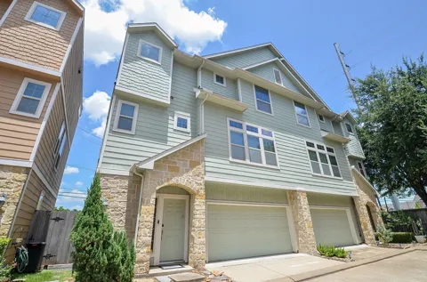 3307 Home Point Drive