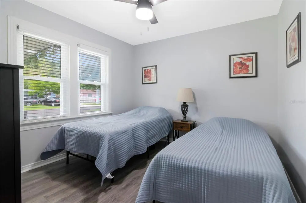 1716 W SITKA STREET Tampa, FL 33604