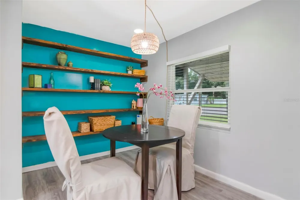 1716 W SITKA STREET Tampa, FL 33604