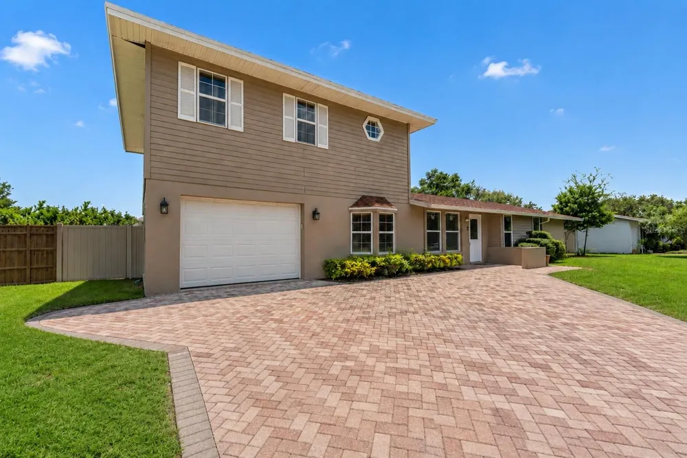 5408 EVORA AVENUE Sarasota, FL 34235
