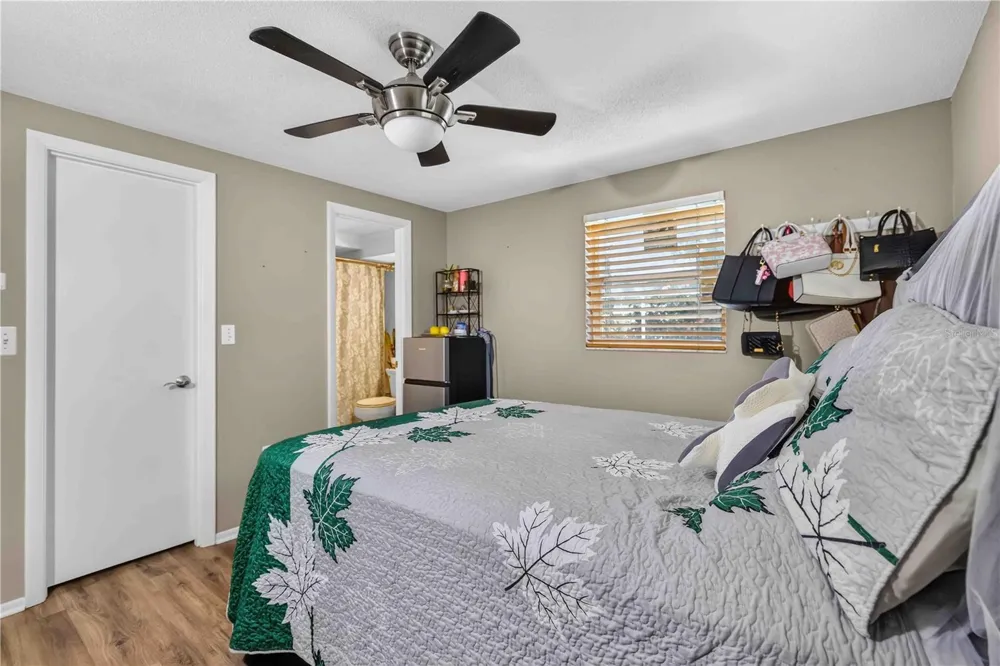 5408 EVORA AVENUE Sarasota, FL 34235