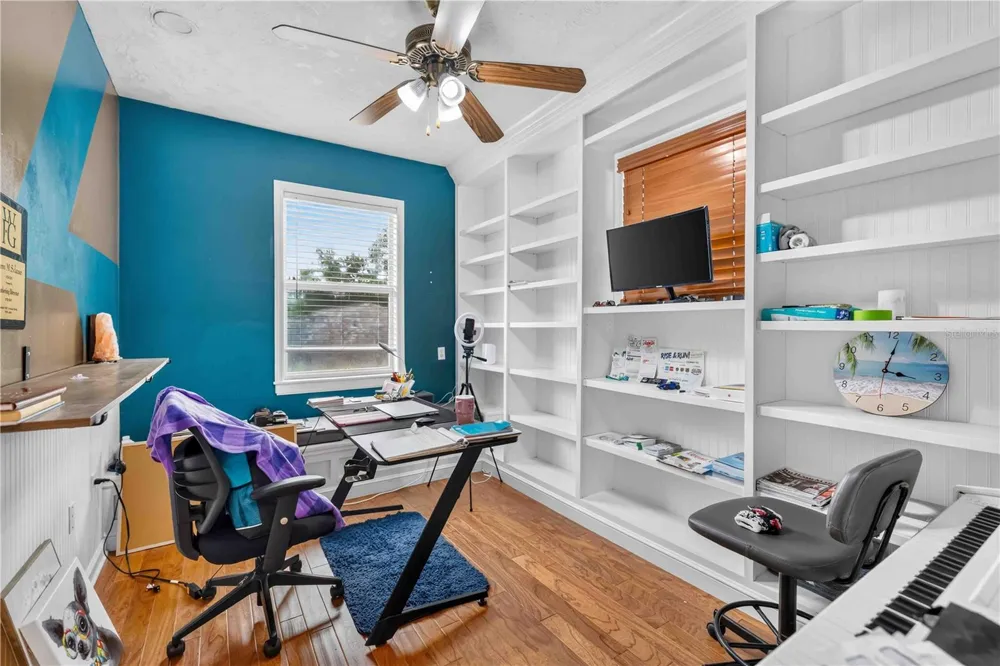 5408 EVORA AVENUE Sarasota, FL 34235