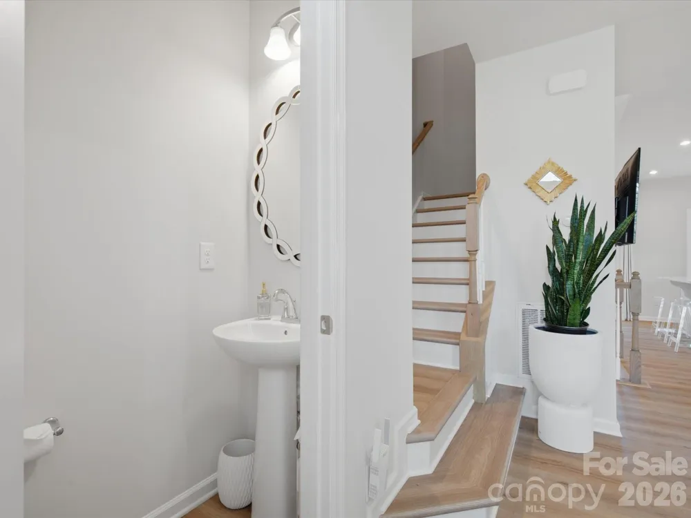 4014 Edenborn Lane Charlotte, NC 28208