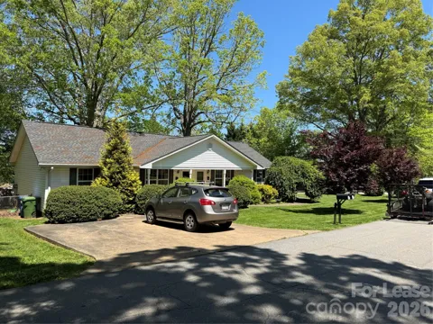 3B Fielding Street