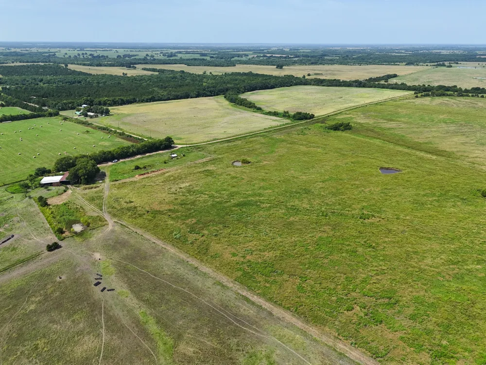 1200 County Road 27450 Honey Grove, TX 75446