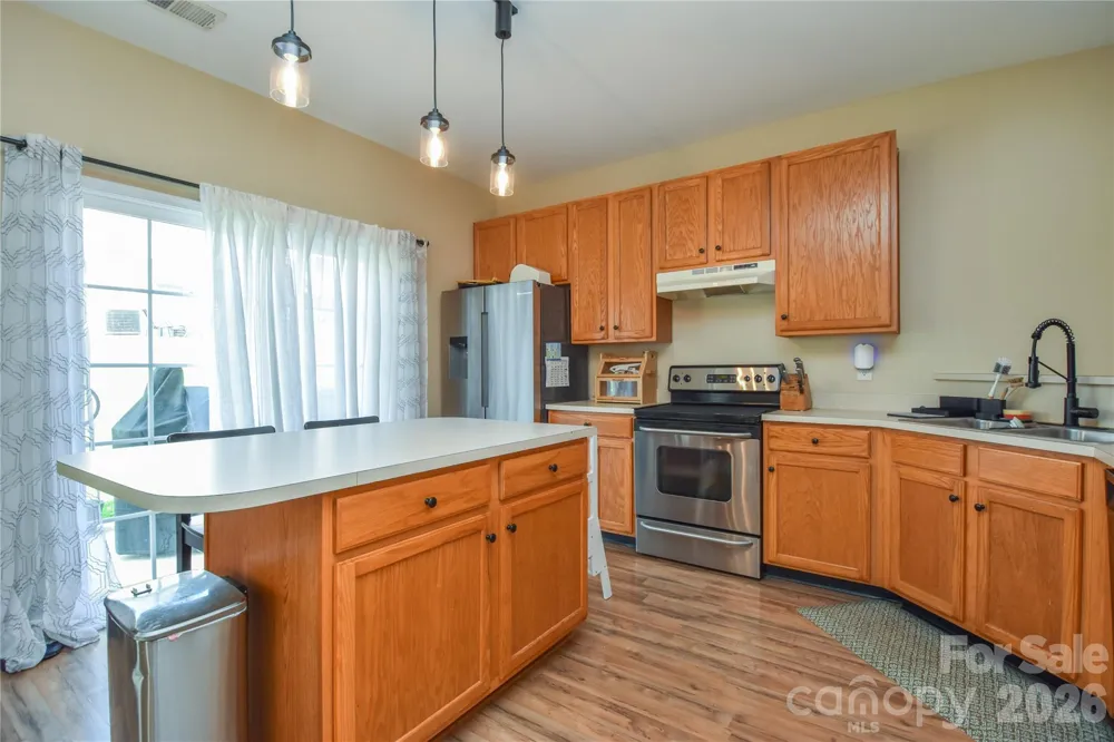12222 Stratfield Place Circle Pineville, NC 28134