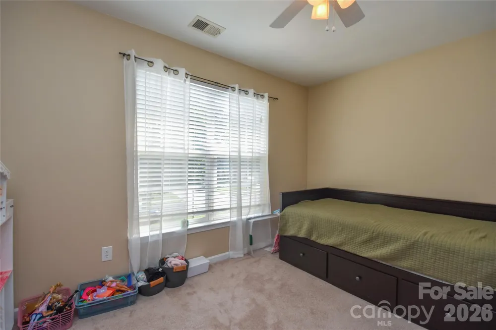 12222 Stratfield Place Circle Pineville, NC 28134
