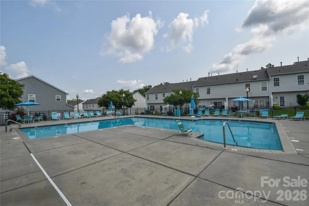 12222 Stratfield Place Circle Pineville, NC 28134