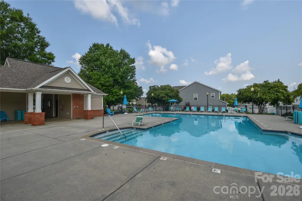12222 Stratfield Place Circle Pineville, NC 28134