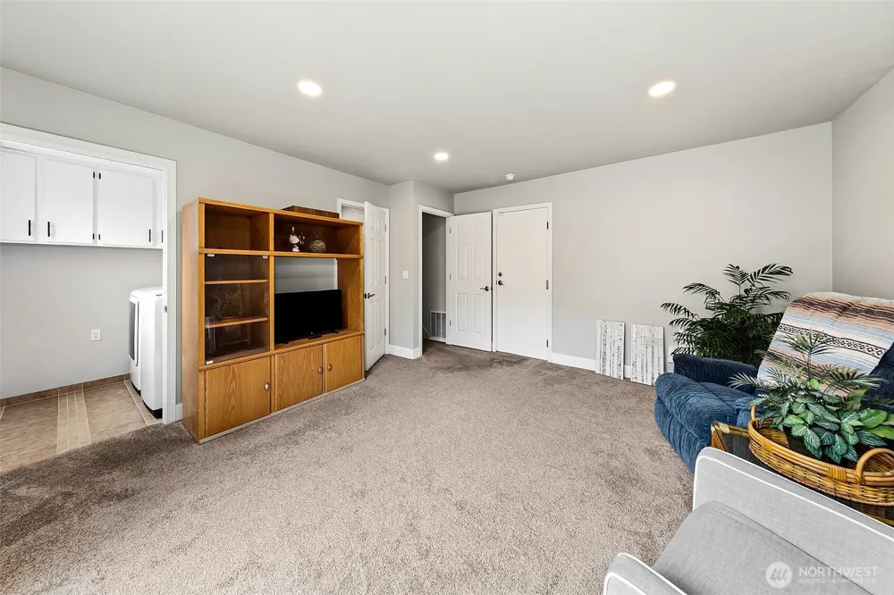 25846 185th Place SE Covington, WA 98042