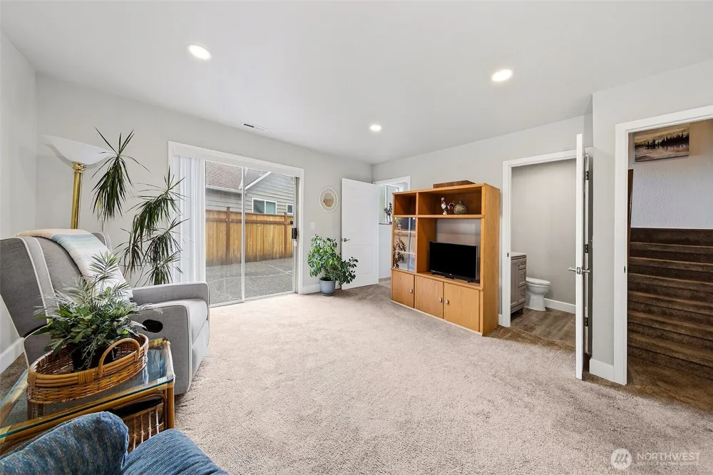 25846 185th Place SE Covington, WA 98042