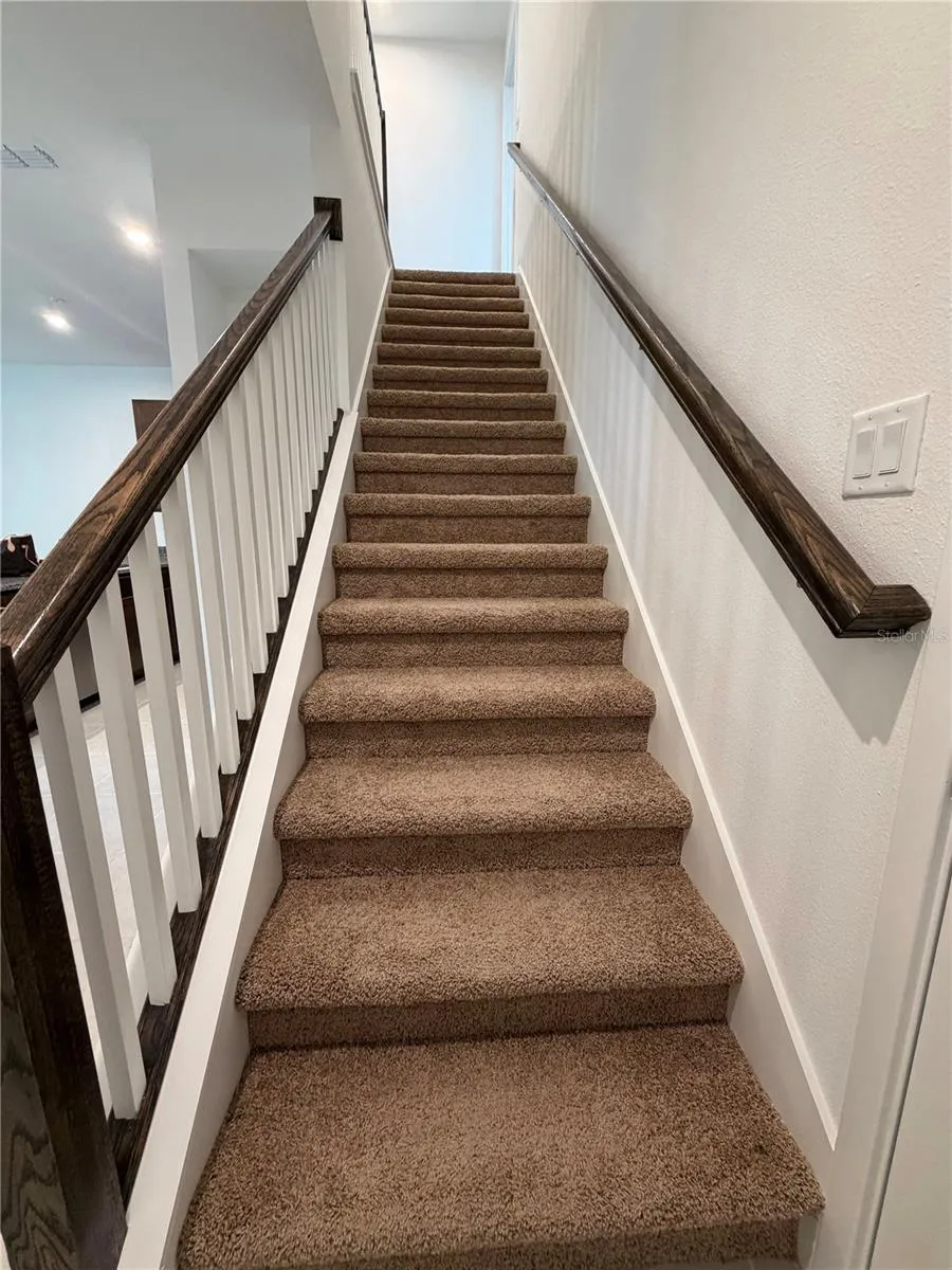 10011 GAZEBO ALLEY Orlando, FL 32832