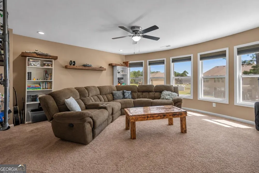 214 Cypress Lakes DR Bloomingdale, GA 31302