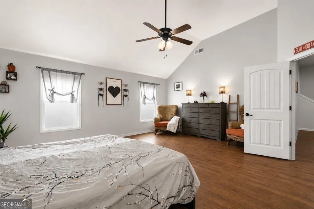 214 Cypress Lakes DR Bloomingdale, GA 31302