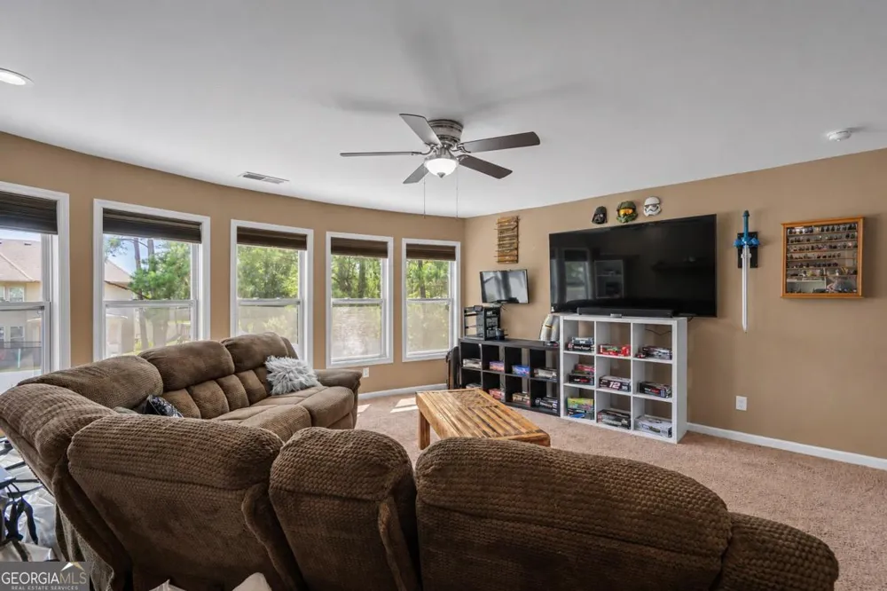 214 Cypress Lakes DR Bloomingdale, GA 31302