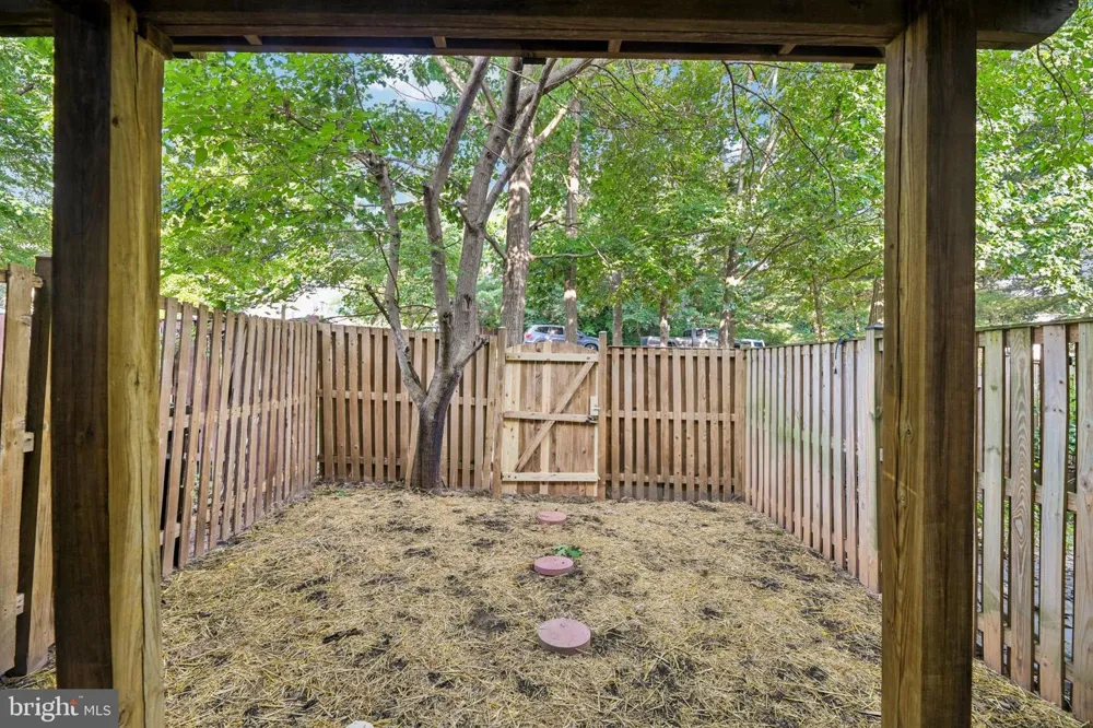 6866 CHASEWOOD CIRCLE Centreville, VA 20121