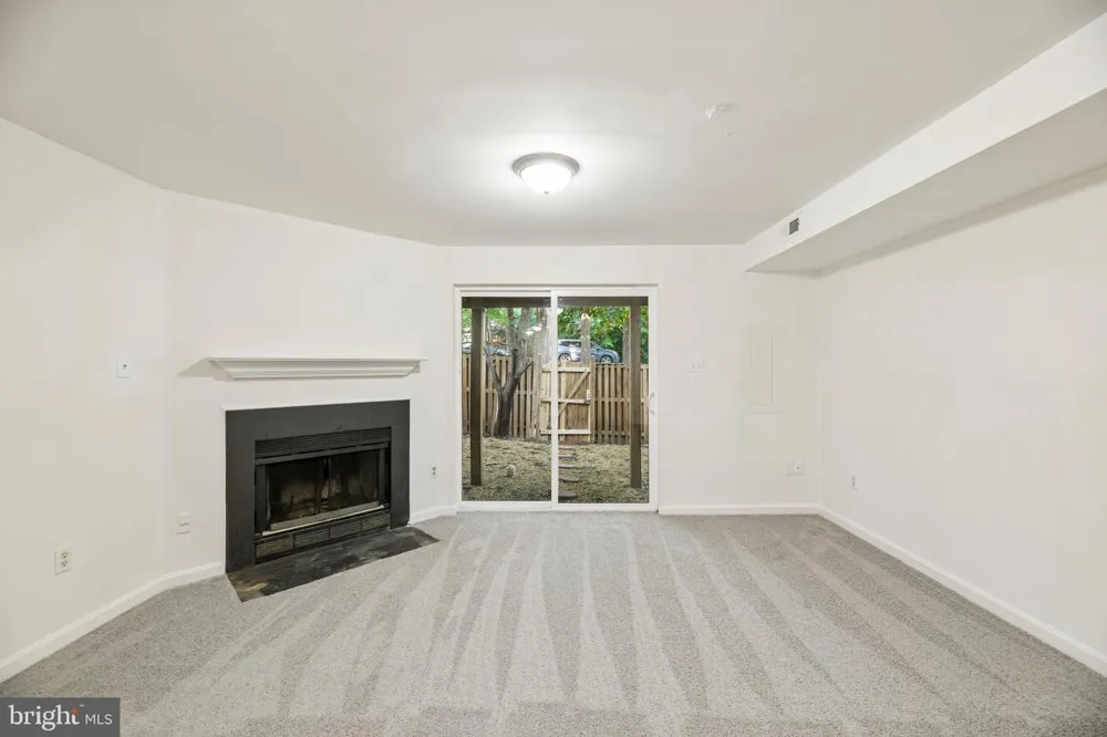 6866 CHASEWOOD CIRCLE Centreville, VA 20121