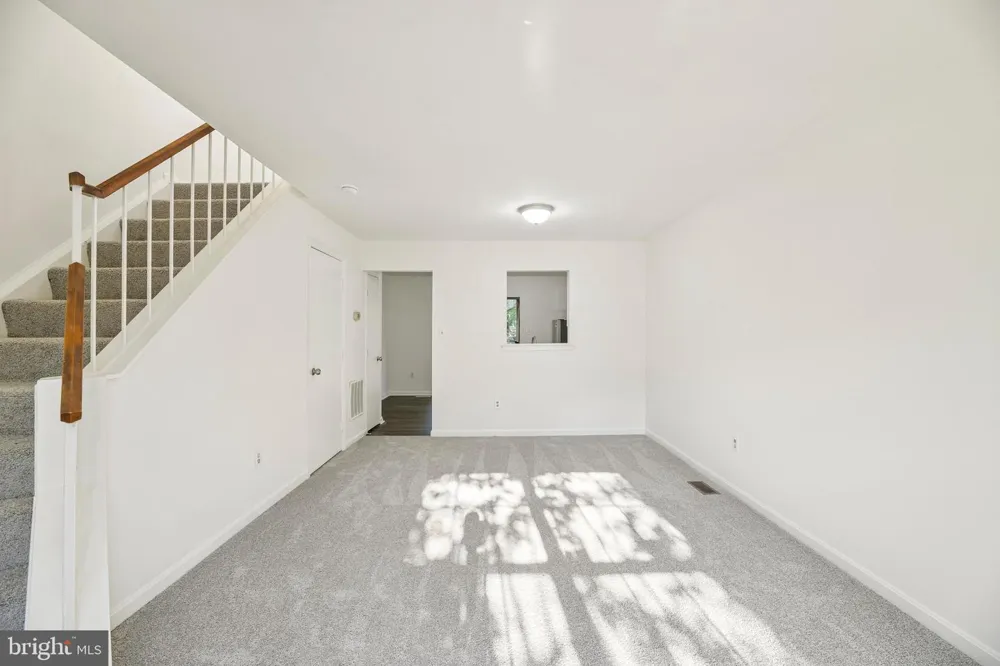 6866 CHASEWOOD CIRCLE Centreville, VA 20121
