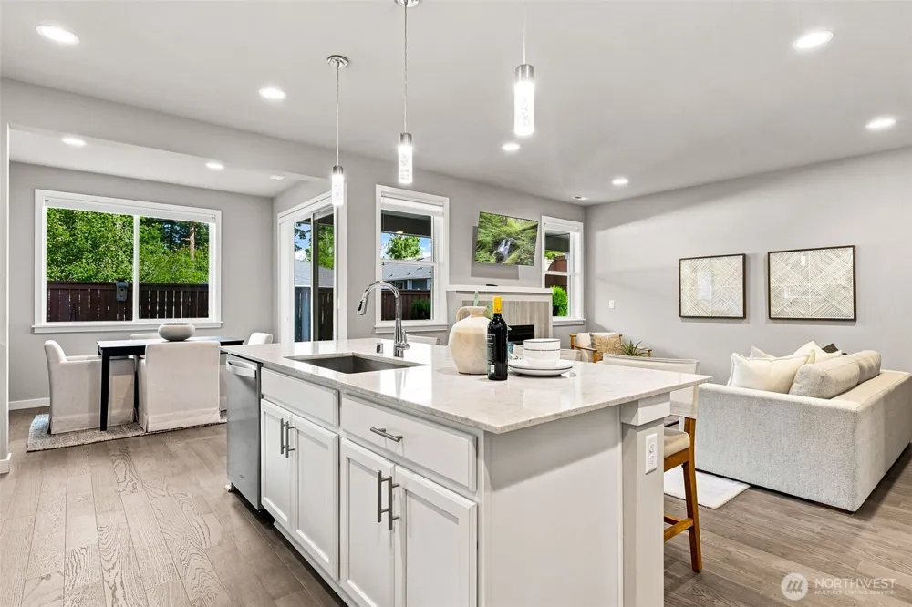 5612 Reef Lane NE Lacey, WA 98516