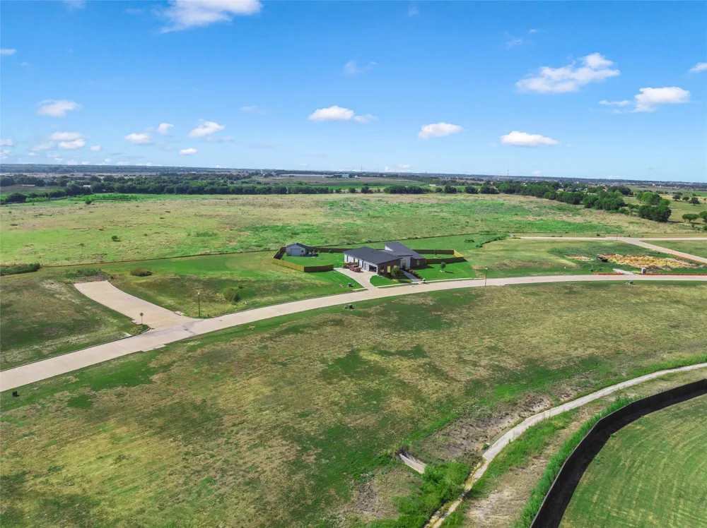 113 Sunflower Street Lorena, TX 76655