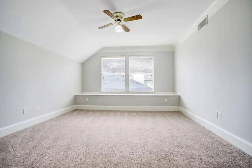 1809 W Clay Street Houston, TX 77019