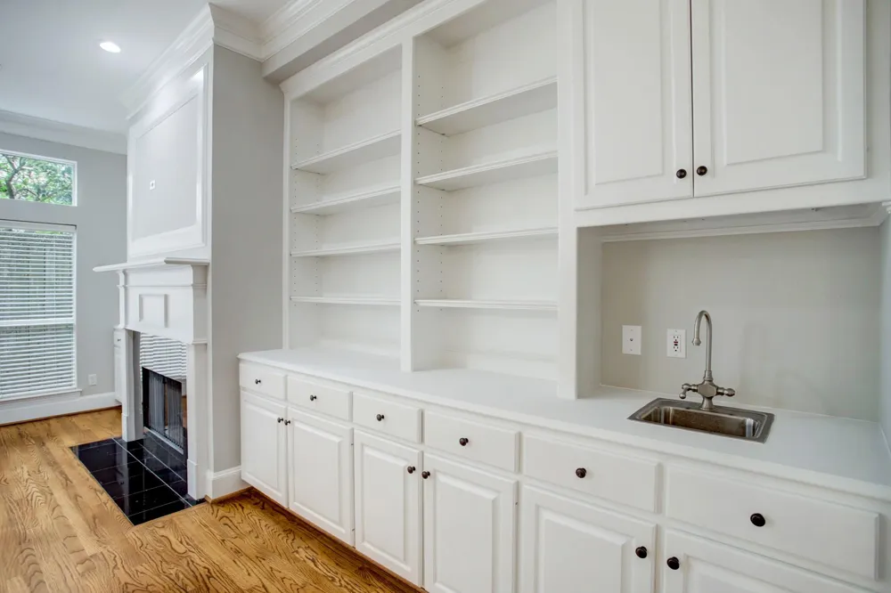 1809 W Clay Street Houston, TX 77019