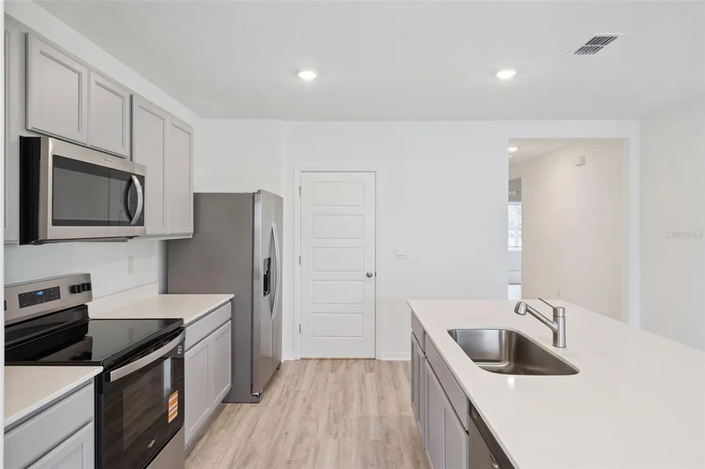 1336 BEAR HAMMOCK DRIVE Umatilla, FL 32784