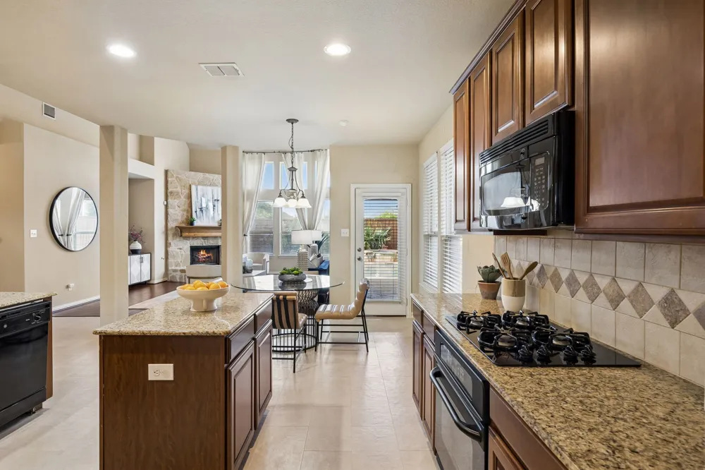 6329 Whetstone Drive McKinney, TX 75070