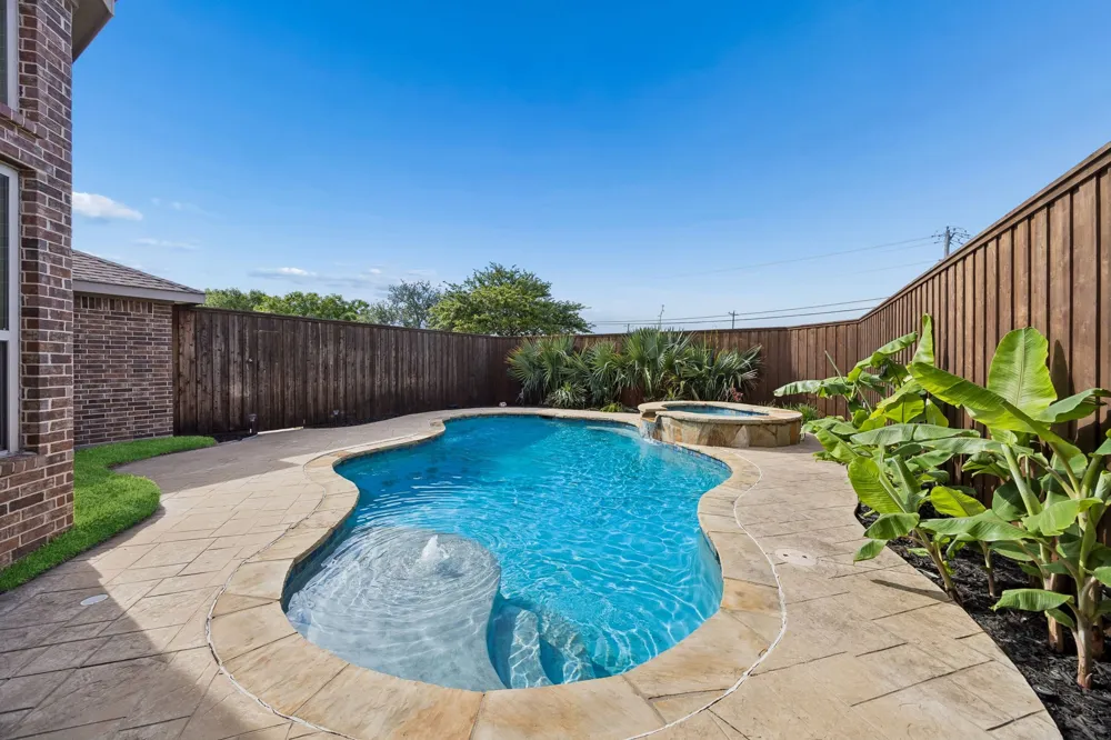 6329 Whetstone Drive McKinney, TX 75070