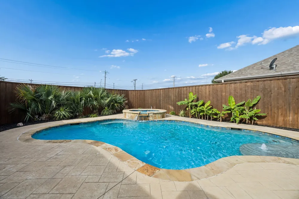 6329 Whetstone Drive McKinney, TX 75070