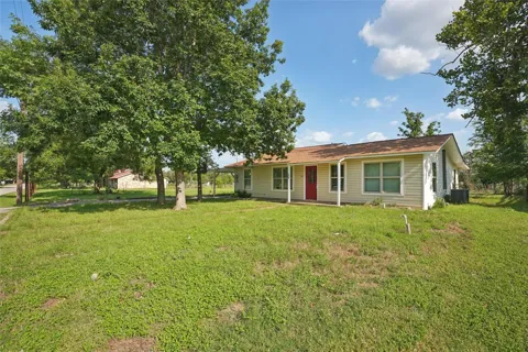 109 2nd Street