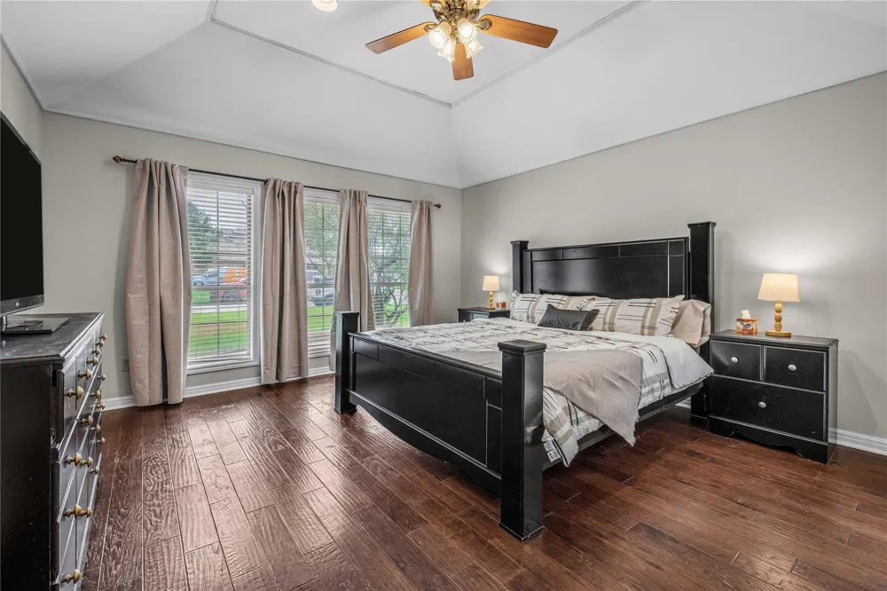 2307 W Briargate Drive Bryan, TX 77802