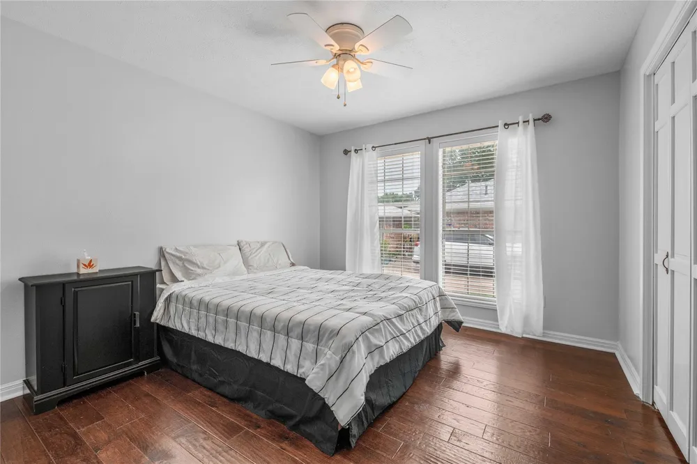 2307 W Briargate Drive Bryan, TX 77802
