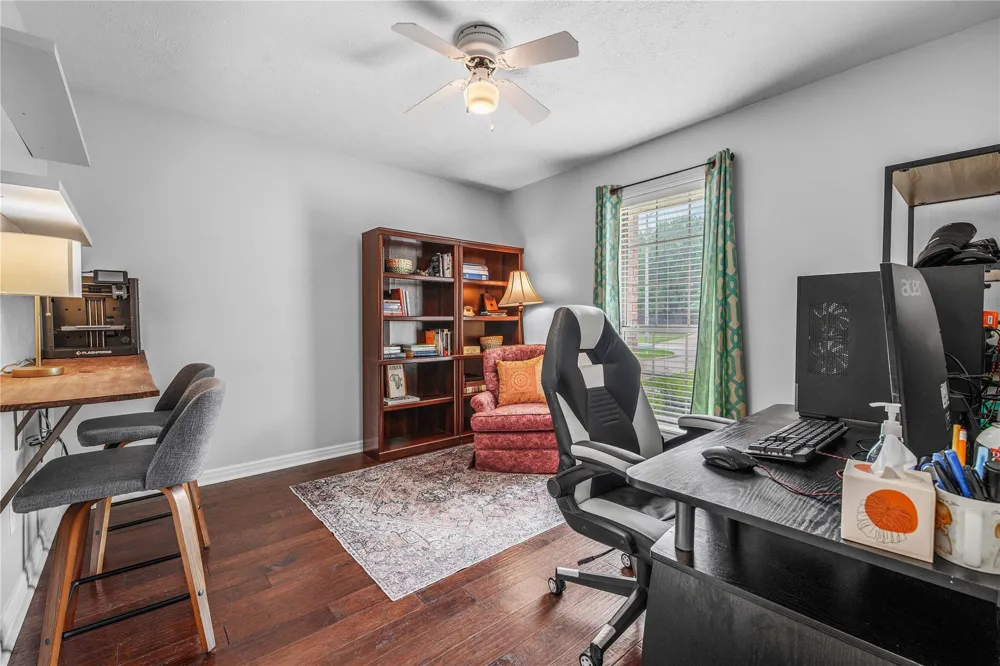 2307 W Briargate Drive Bryan, TX 77802