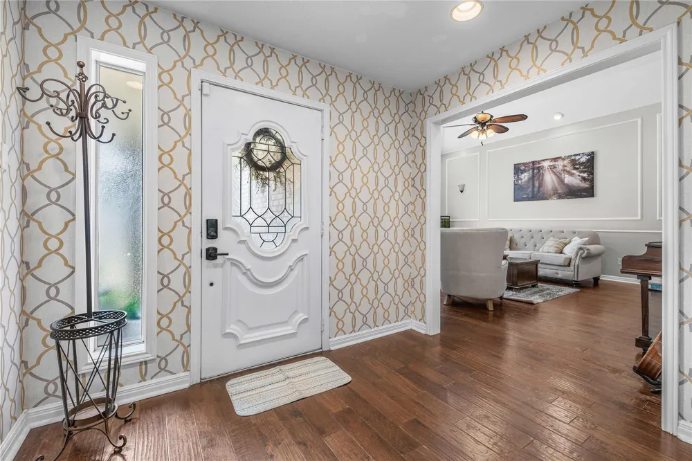 2307 W Briargate Drive Bryan, TX 77802