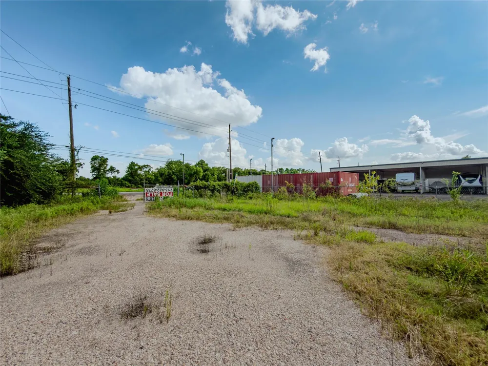 12931 Fm 1960 Road Huffman, TX 77336