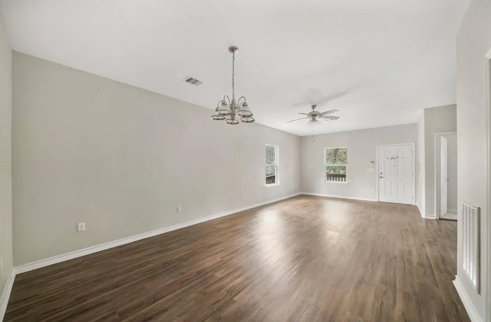 786 County Road 6763 Dayton, TX 77535