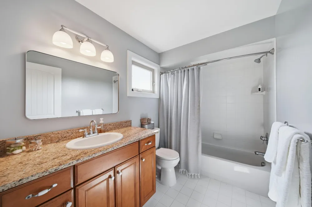 6900 Arkona Road Saline, MI 48176