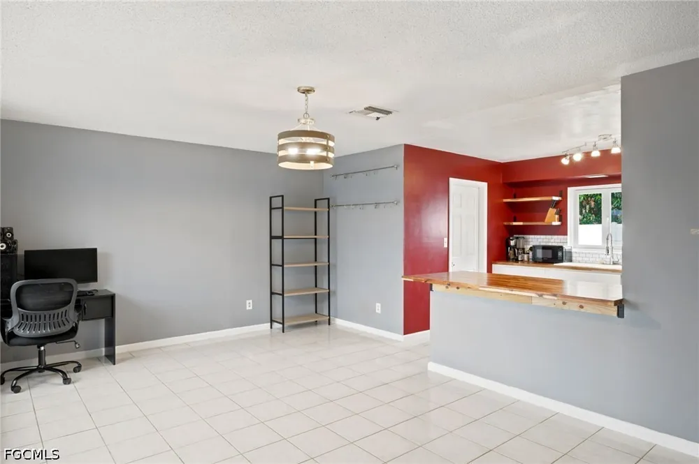 Hollywood Street Lehigh Acres, FL 33936