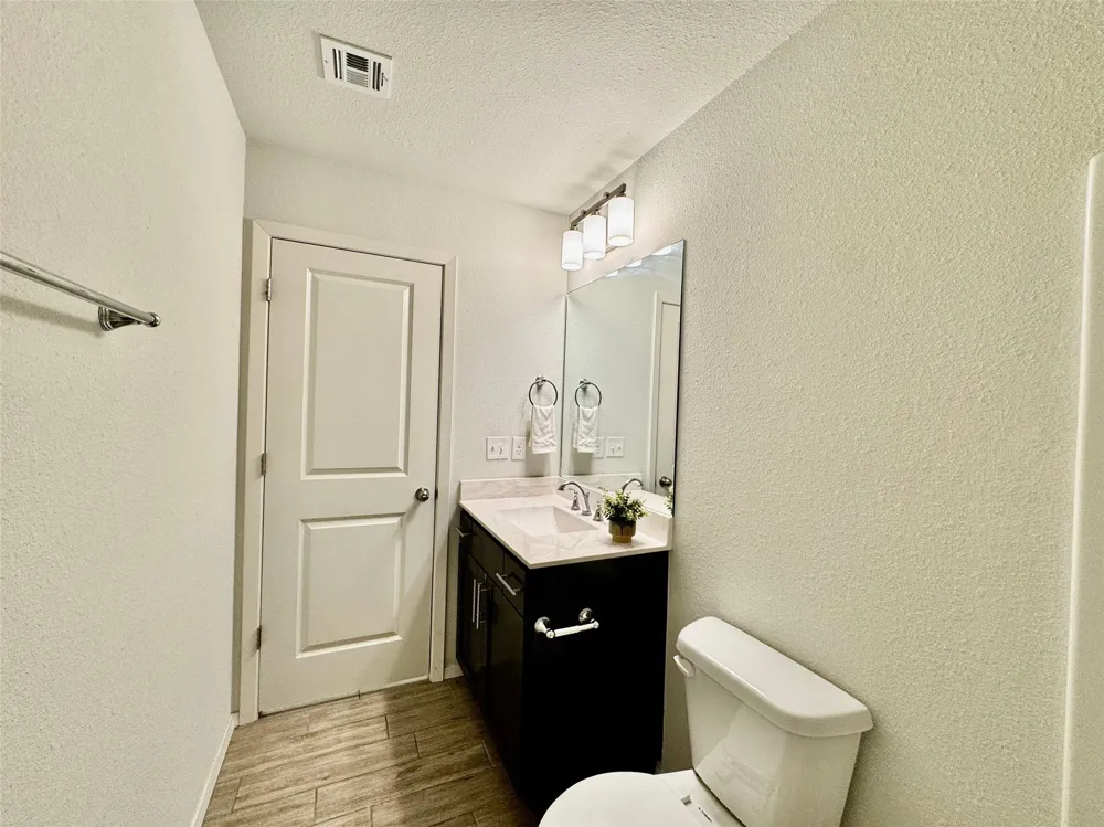 8713 63rd East Avenue Owasso, OK 74055