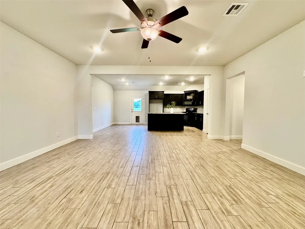 8713 63rd East Avenue Owasso, OK 74055