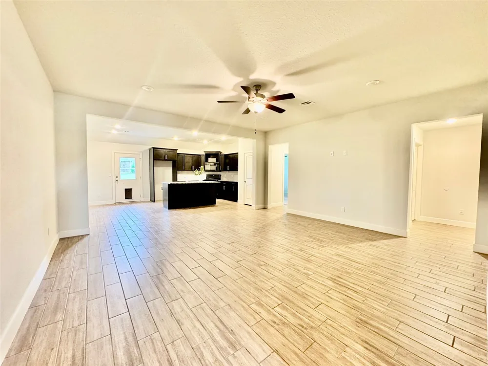 8713 63rd East Avenue Owasso, OK 74055