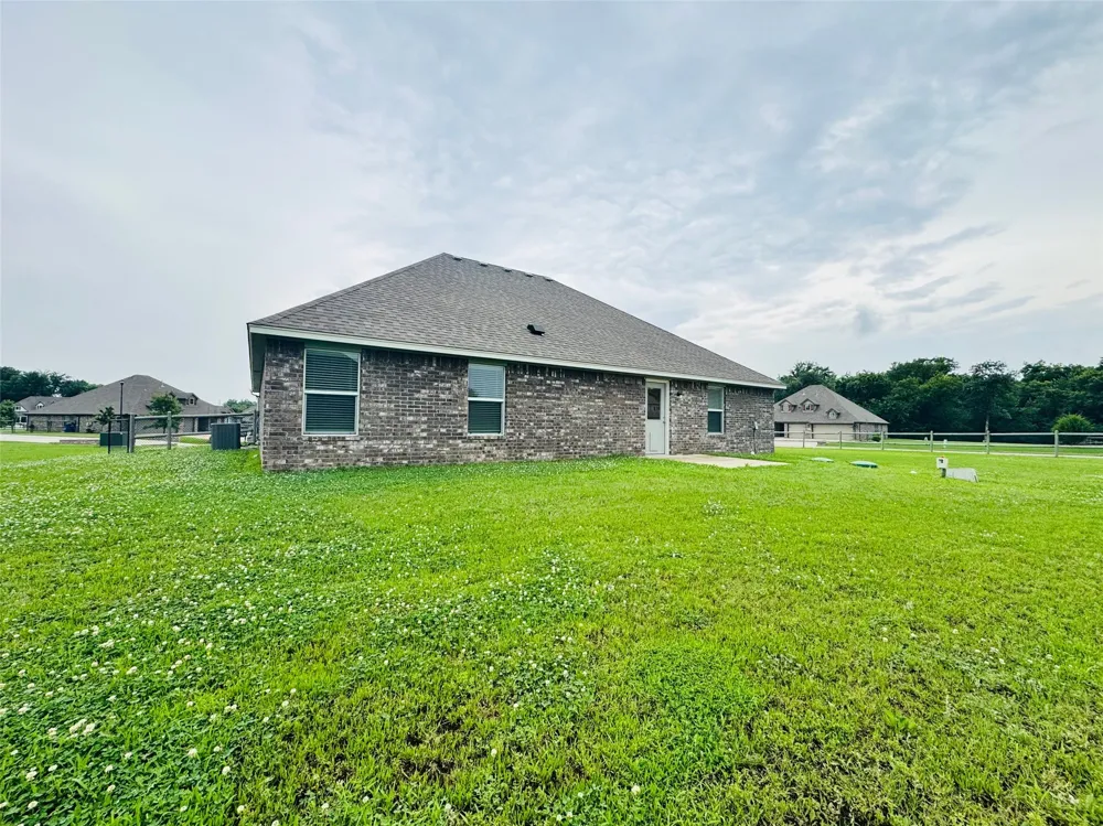 8713 63rd East Avenue Owasso, OK 74055