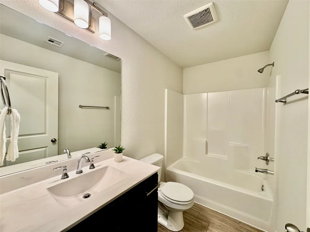 8713 63rd East Avenue Owasso, OK 74055