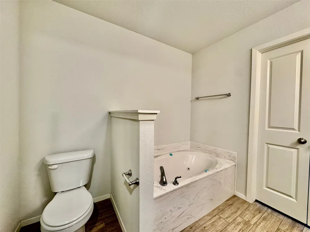 8713 63rd East Avenue Owasso, OK 74055