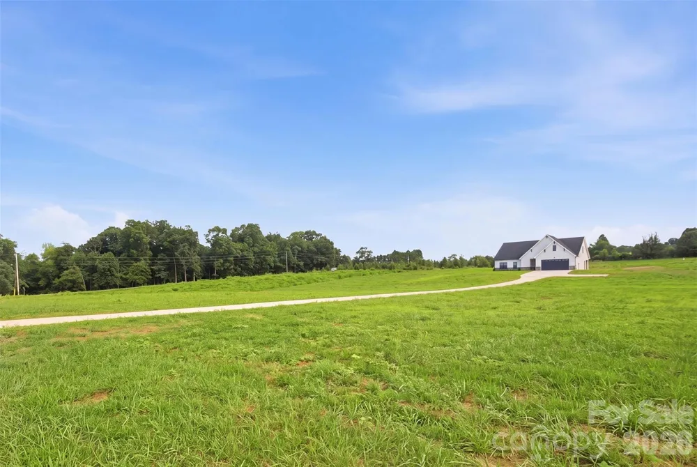 5432 Reepsville Road Vale, NC 28168