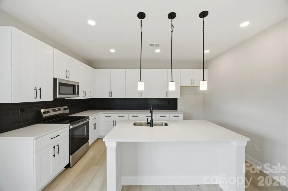 5432 Reepsville Road Vale, NC 28168