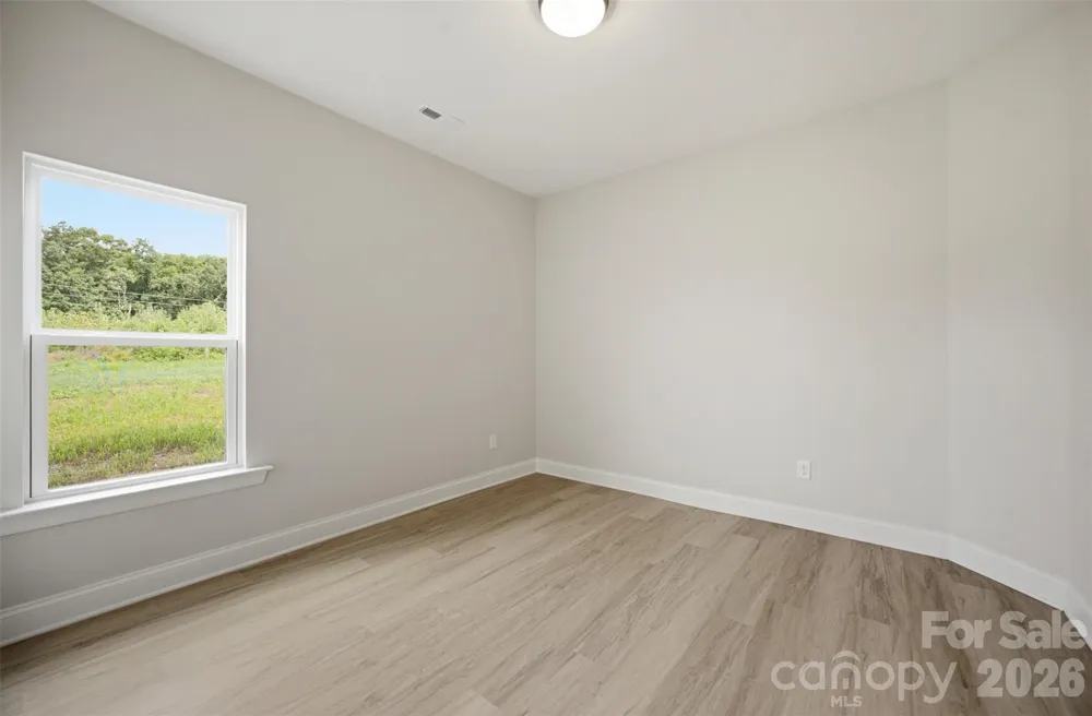 5432 Reepsville Road Vale, NC 28168