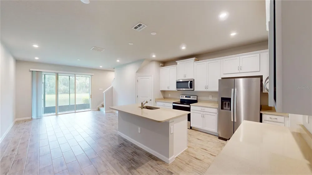 26130 FANTASY SKY LANE Lutz, FL 33559