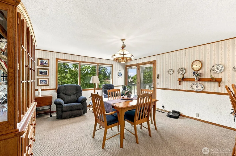 3328 124th Avenue Ct E Edgewood, WA 98372